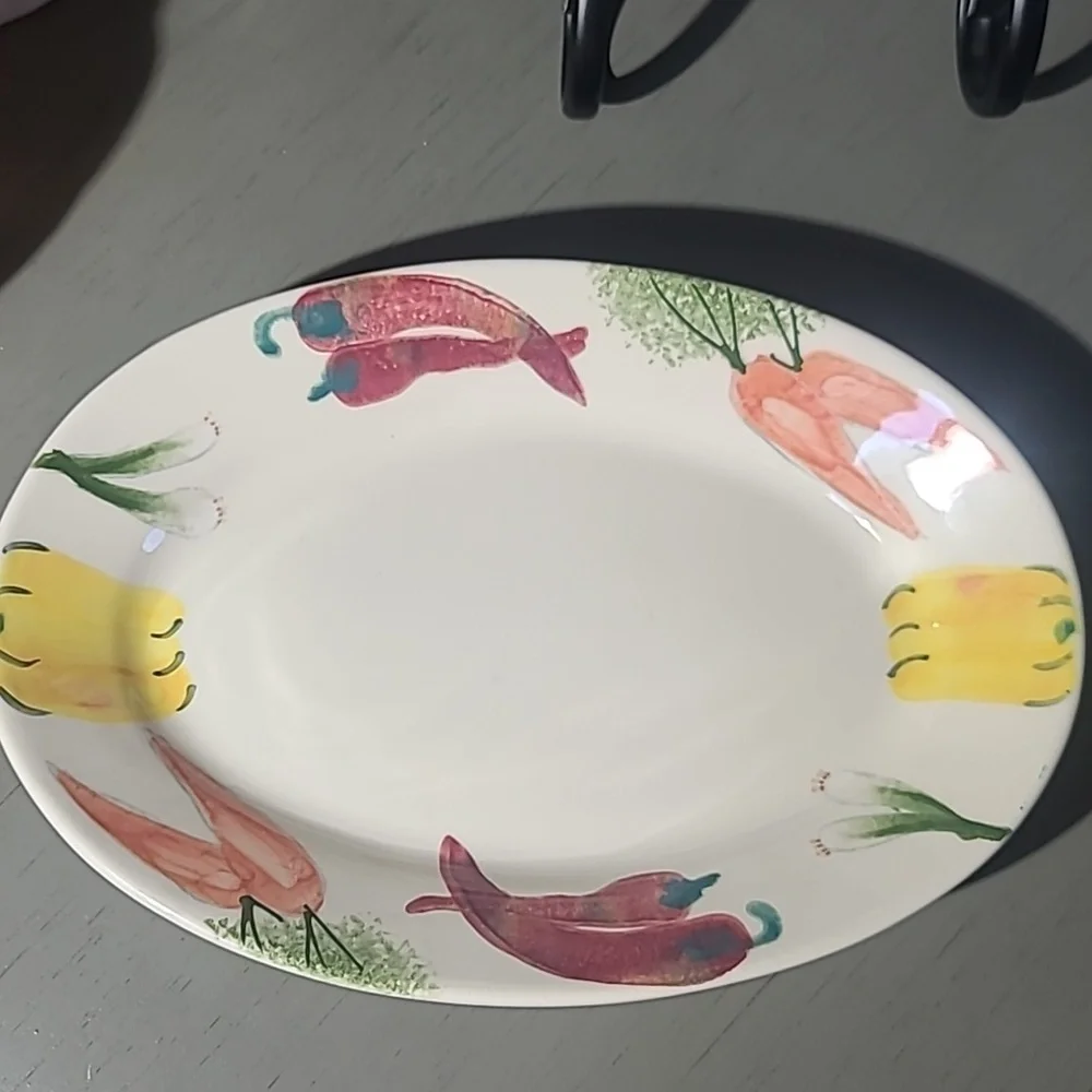 vintage Hartstone Pottery oval serving platter hand-painted With 3 Pepper Crocks